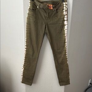 Tory Burch Olive Green w/ light pink + cream Women's Jeans